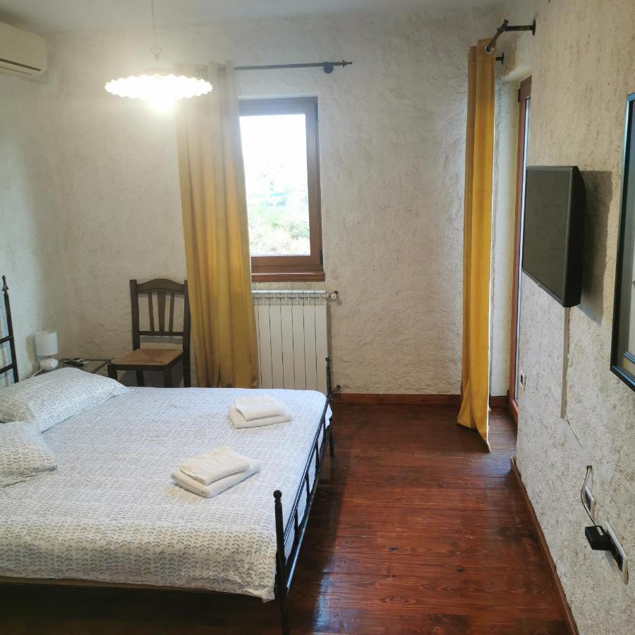 B&B Feral Ровінь Екстер'єр фото