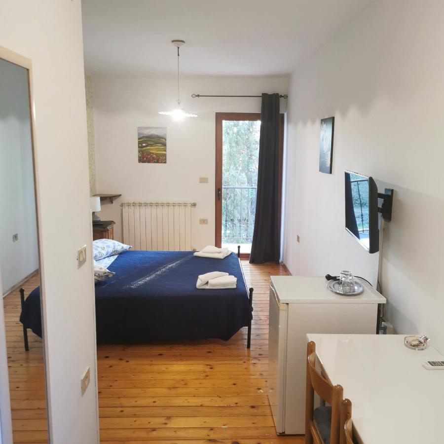 B&B Feral Ровінь Екстер'єр фото