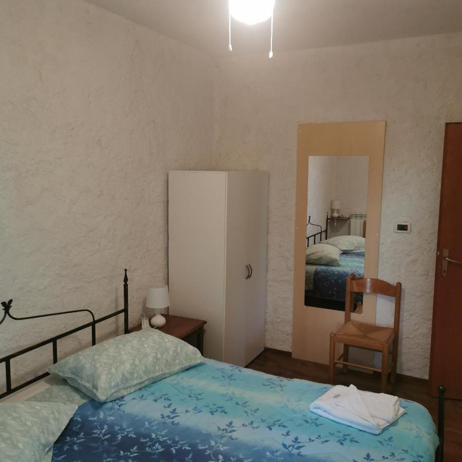 B&B Feral Ровінь Екстер'єр фото